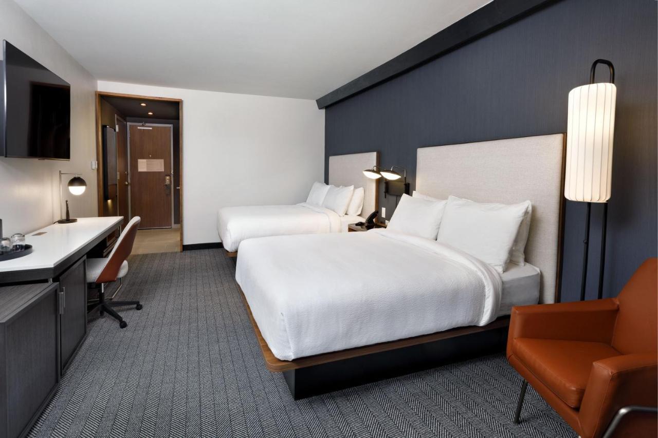 Courtyard By Marriott Richmond Scott'S Addition Esterno foto