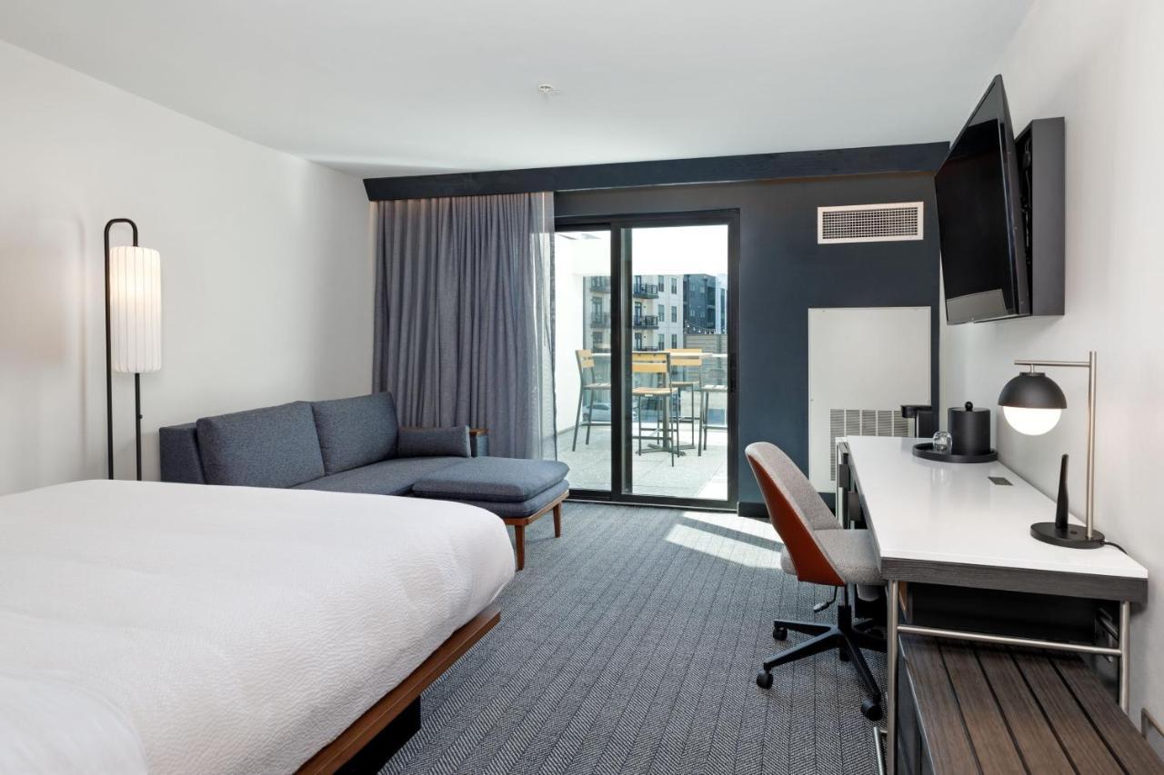 Courtyard By Marriott Richmond Scott'S Addition Esterno foto